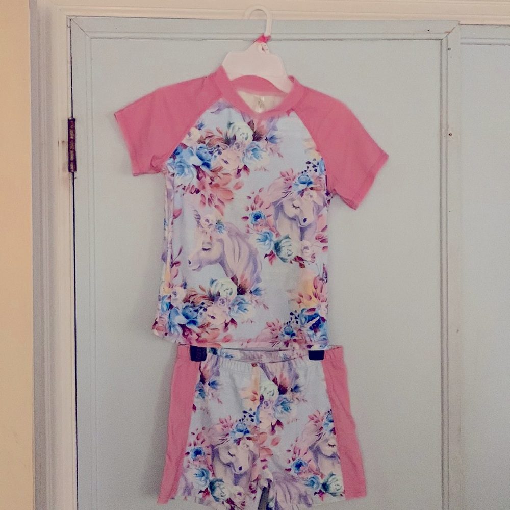 Sunshine Swing Light Blue & Pink Floral/Unicorn, Raglan Girls 10 Rashguard Set